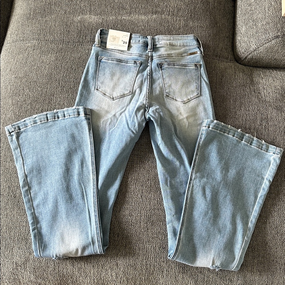 BNWT KanCan Light Blue Distressed Jeans - Picture 6 of 10
